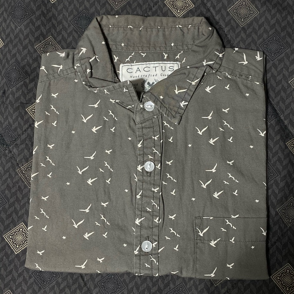 Gray Bird Patterned Button Up